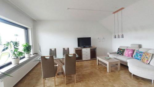 Gemütliche Ferienwohnung mit großer Dachterasse in gehobener Wohngegend - Foto 4