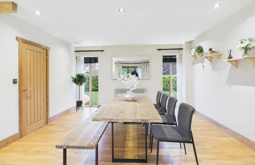 The Factory Barn with Hot Tub - Foto 29