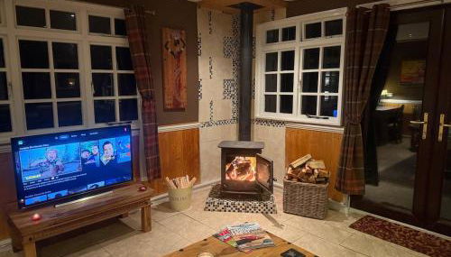 Cuckoo Cabin, Tyn Y Cwm - Photo 3