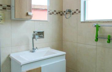 Casa com WiFi a 230m da Praia de Garatucaia-RJ - Foto 25