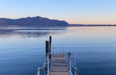 Villa Anastasye Your Lakefront Vacation Rental - Foto 3