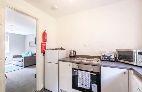 Monicas Apartment Lovely ground floor 2 bedroom serviced apartment - Foto 29