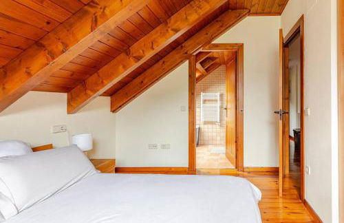 Family Attic Esterri - Photo 17