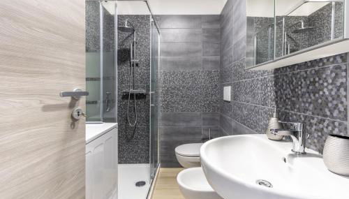 Cesano Boscone-Design apartment with Wi-Fi - Foto 5