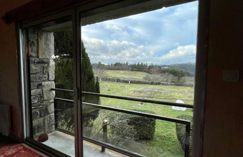 Gîte familial avec terrasse panoramique et cheminée, idéal pour randonnées près de Retournac - FR-1-582-355 - Foto 19