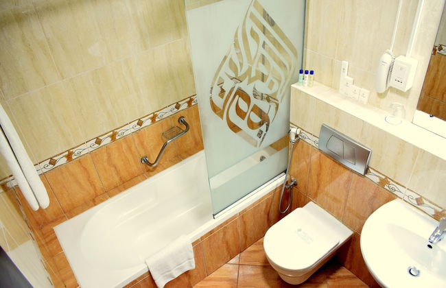 Emirates Stars Hotel Apartments Dubai - Photo 42