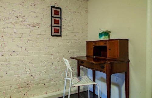 Rest Easy in this Bloomingdale English Basement - Foto 6
