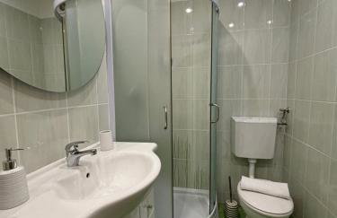 Apartments ONE PALM - Photo 17