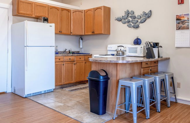 Downtown Apartments in Bar Harbor - Photo 12