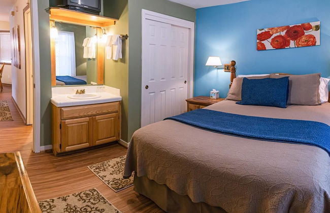 Oak Lawn Cottage ~ 1.5 Blocks to OSF - Foto 2