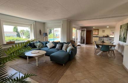 Casa Mas Fumats con piscina terraza y garaje AV-49 - Photo 7