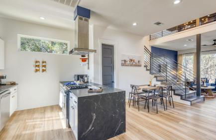 Pool, Hot Tub, Game Room, Fire Pit Luxe & Private 4bdr Maverick by Avantstay - Foto 107