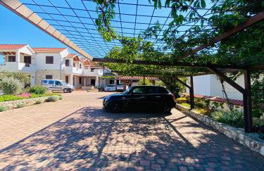 Apartmani Svemir - Photo 26