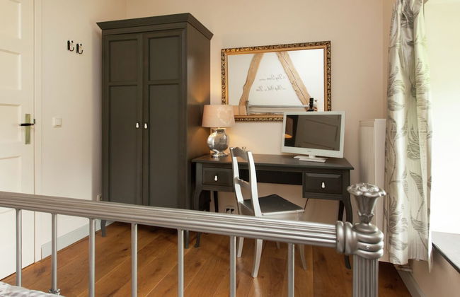 Stunning Holiday Home Near Forest in Slenaken - Photo 8