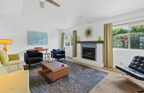 Hacienda Hideaway 3BR Desert Oasis w Pool Spa & Firepit - Foto 10