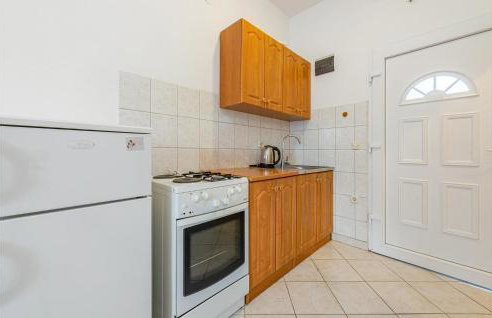 Amazing Apartment In Kustici With House Sea View - Foto 2