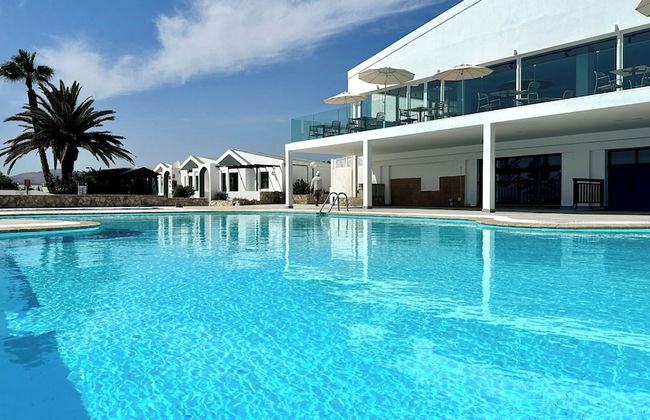 Caleta de Fuste Apartment- Sleeps4- Pool- Garden - Foto 12