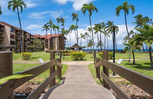 Oceanfront Remodeled-30 Feet to Ocean-Central AC-Highly Sought After - Foto 10