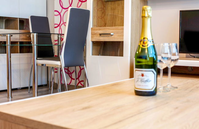 Violet Triton Apartment - Foto 11