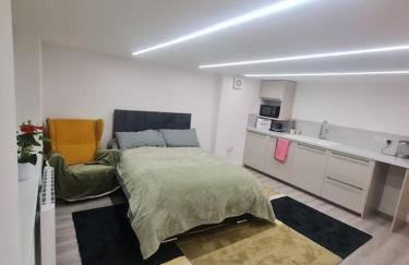 Converted garage ensuite - Foto 1