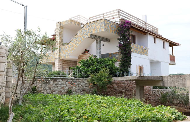 Pellumb Apartments - Photo 33