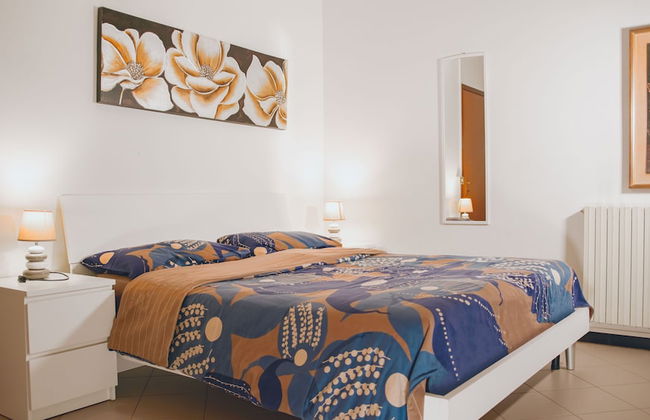 1 Bed-sleeps 4-town Centre-free Parking-aircon - Foto 1