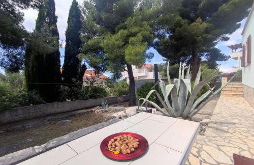 HOUSE Kod dide - Foto 50