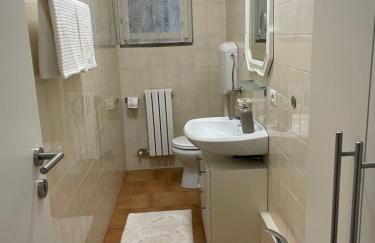 Casa Ambra, 50m vom Comer See, 2 private Parkplätze - Foto 22