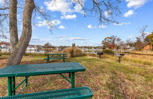 London Towne Bungalow Wloft - Walk To The Beach! - Foto 61