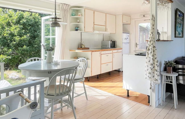 Magical Seaside Retreat on Tjorn-by Traum - Photo 13