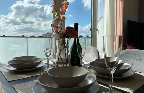 MiCasa OL - Modernes Penthouse - Stellplatz - Küche - WLAN - Dachterrasse - Photo 1