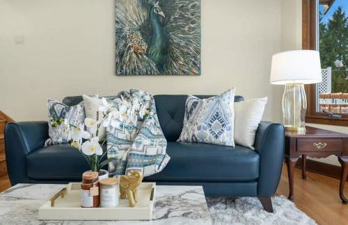 European White Castle on Lake Desire Private Dock - Foto 12