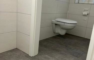 Dorfstraße 32a - individuelle Unterkunft für bis zu 13 Personen - Foto 57