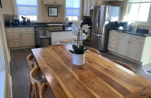 Blue Mist Victorian, 5 Bedroom 2 bath Gem - Foto 15