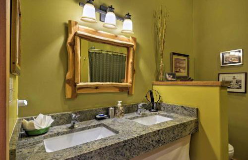 Solar-Powered Rocky Mountain Retreat for an Off-Grid Vacation in Colorado - Photo 5