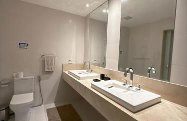 Marina's Praia Itaipu - Foto 21