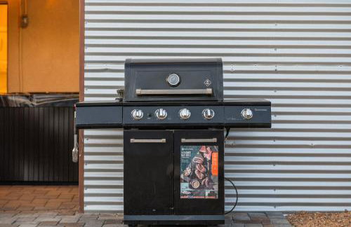 3BR 2BA Cozy Home with Jacuzzi Near Downtown - Foto 36