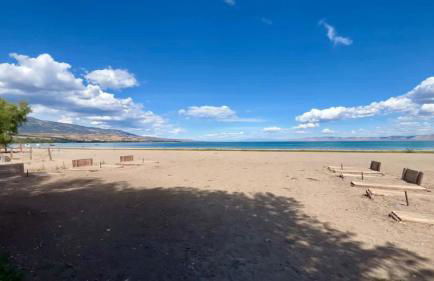 New Bear Lake Home with Beautiful Fall Views - Photo 50