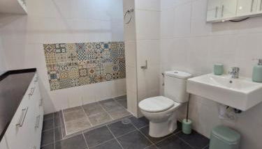 Torres del Sol 11th floor Atlantic view - Las Americas - Photo 4, Shower