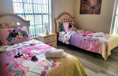 Dream Villa - New 4BR/3BA - 6 Miles From Disney - Foto 37