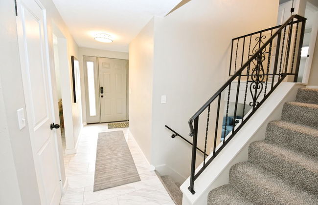 Modern Home Just Mins to Notre Dame 52723 - Foto 2