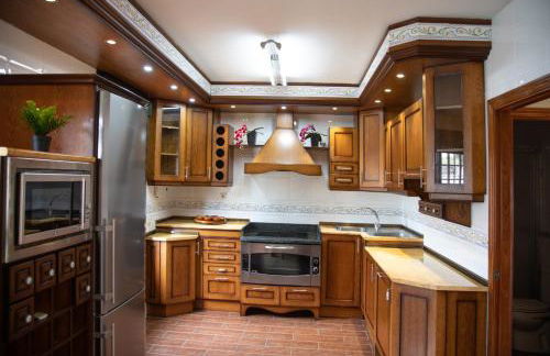 TOLEDO ENCANTADO Piscina y BBQ privada 2,5 km de Puy du Foy - Foto 57