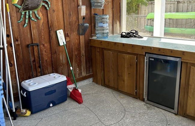 Beautiful Updated Stilted Home Makes For A Super Getaway. 3 Bedroom Home by RedAwning - Foto 15