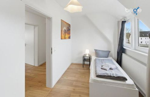 BEGE APARTMENTS UrbanStay - Photo 13