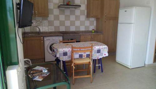 Ático Luminoso Cerca De Cala Accesible Y Tranquila - Foto 3