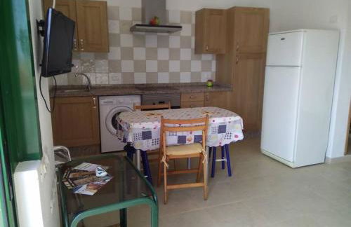 Ático Luminoso Cerca De Cala Accesible Y Tranquila - Foto 3