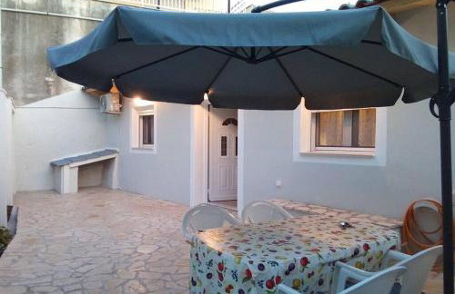 Δ5-Τα διαμερίσματα του δασκάλου - Foto 9