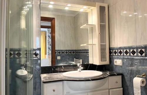 Apartamento amplio y luminoso - Foto 13