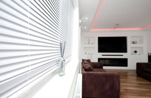 Cozy Place in Salford, Sleeps 8, 4 Bedroom, 5 Beds - Foto 19