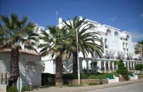 Small cozy flat, by the pool and by the sea - Foto 7